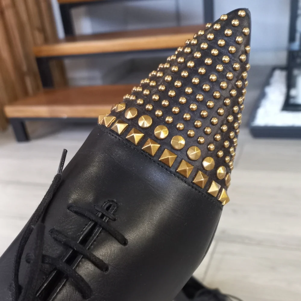 Host Pick💗GUCCI Black Leather Studded Pointed Toe Loafers Size 37.5 - Picture 6 of 8